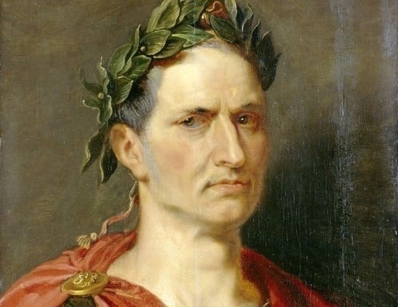 Tuong huyen thoai Caesar duoc nuoi day trong gia dinh toan phu nu? hinh anh