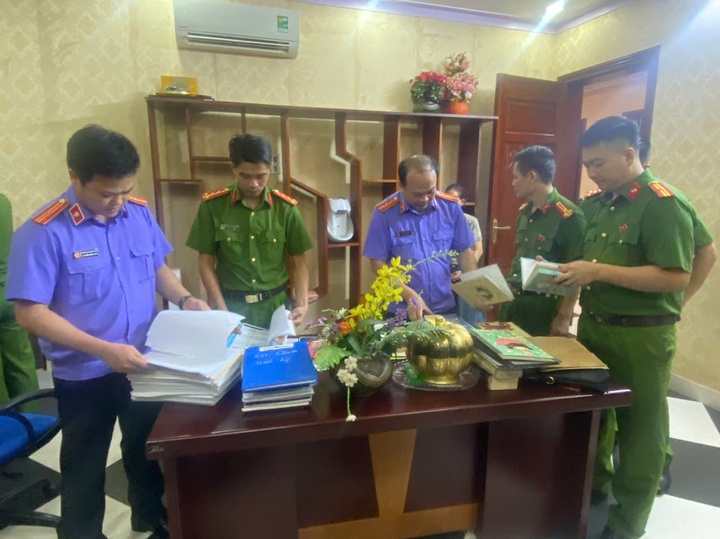 Y eng cam dau,  Xay dung Hai Linh,  Cong ty Hai Linh,  Doanh nghiep Hai Linh,  Minh Phuc Group,  Cty Minh Phuc Group,  DN Minh Phuc Group anh 1