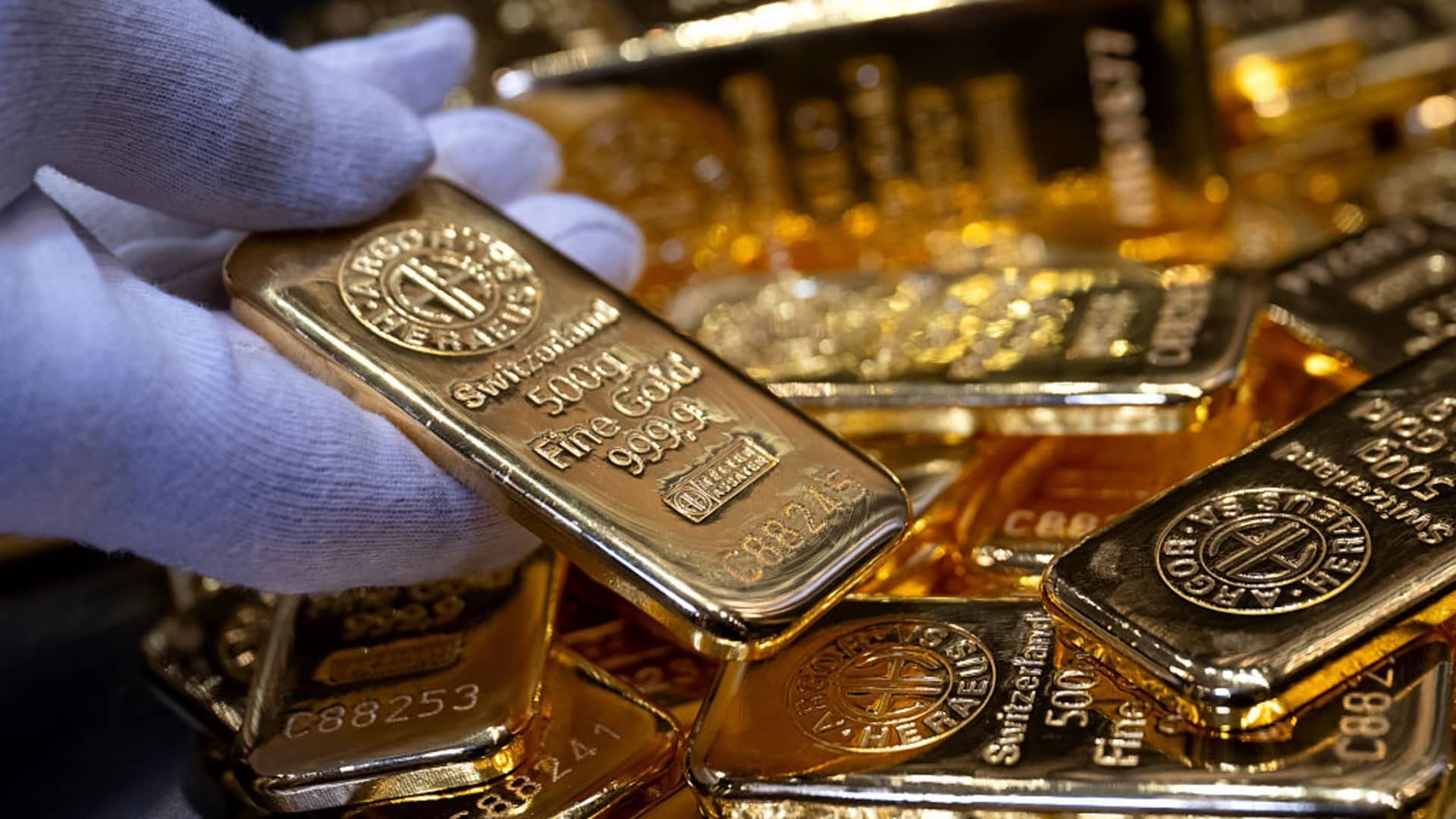 'Con lu' vang tran vao ham chua cac ngan hang New York hinh anh