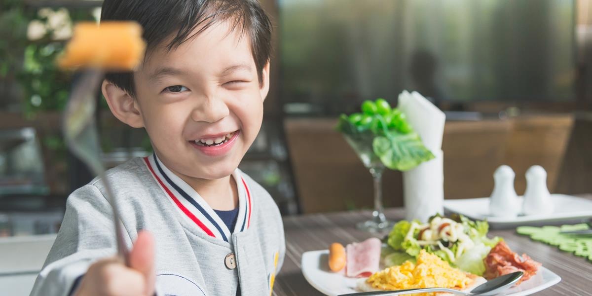 con thieu hut nang luong anh 1