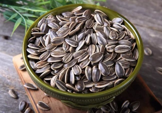 4 cong dung khong ngo cua hat huong duong doi voi suc khoe hinh anh