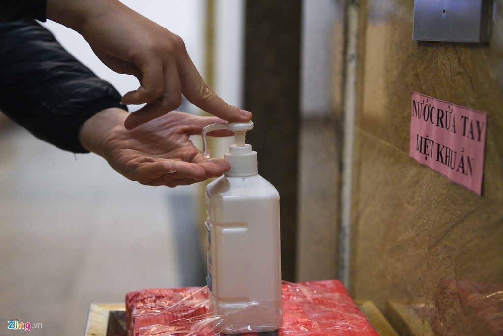 virus corona lay lan anh 3