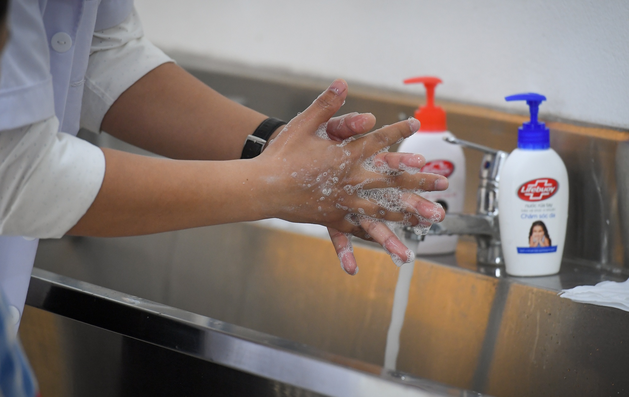 virus corona lan rộng ảnh 3 virus corona lan rong anh 3