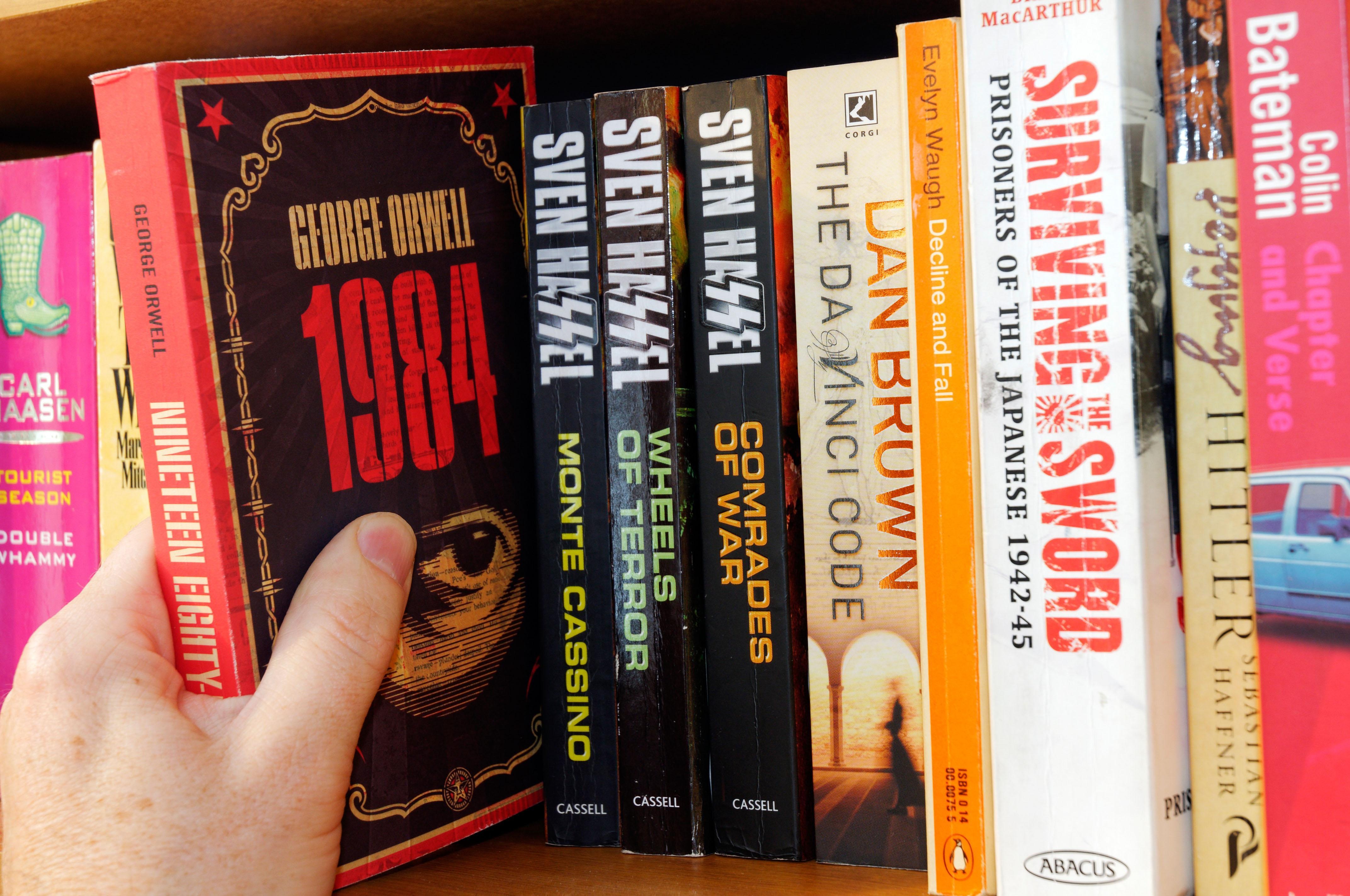 nha van doi doi nho viet sach anh 16