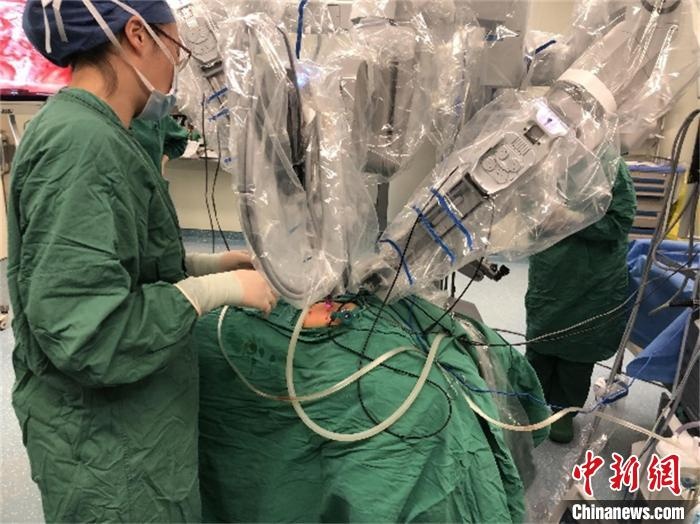 teo thuc quan bam sinh anh 2