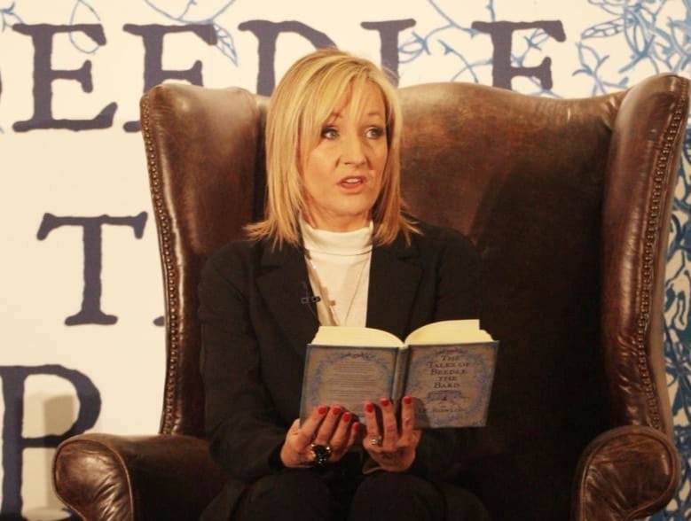 Cuon sach goi dau cua J. K. Rowling va cac nha van noi tieng hinh anh