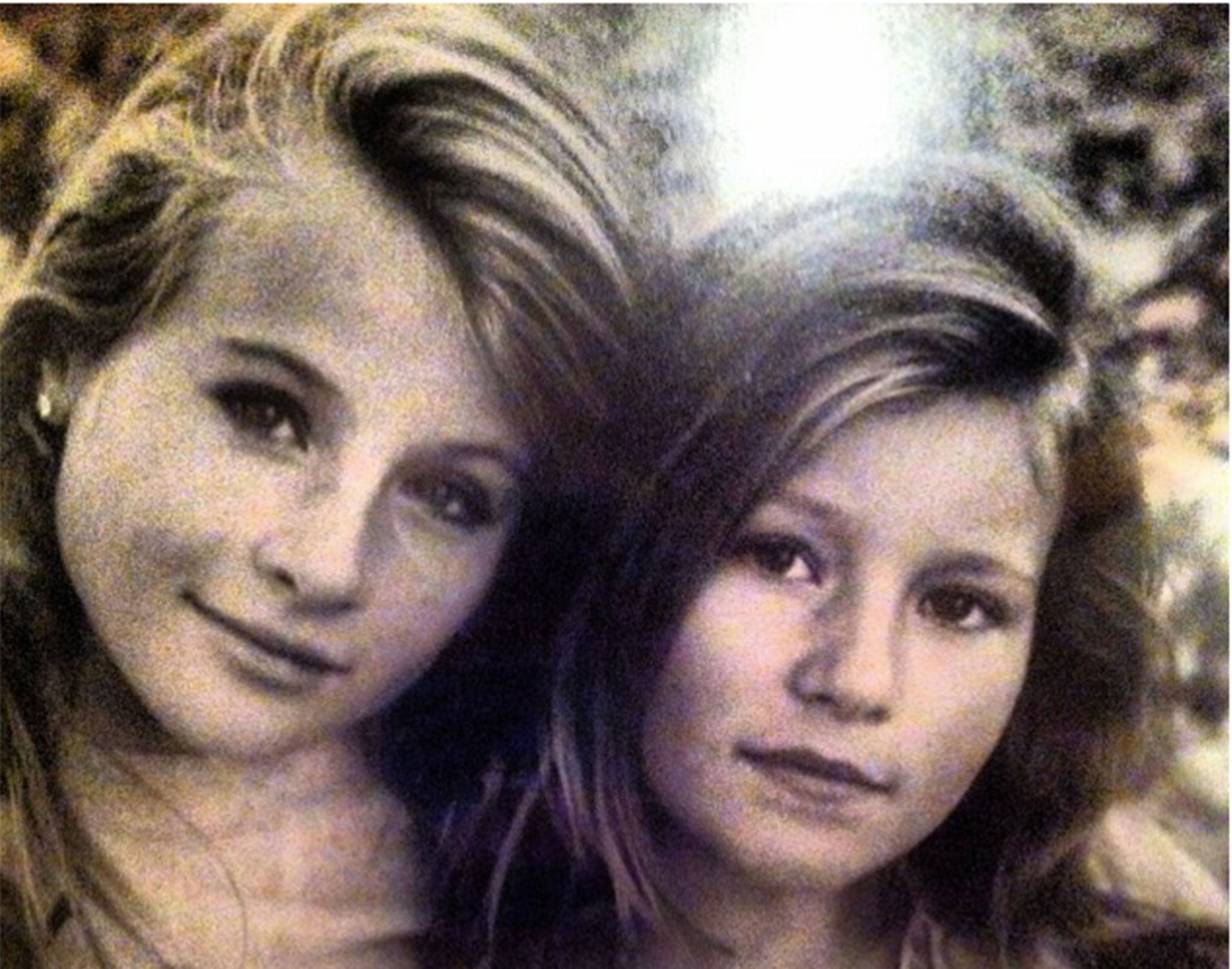 Nu ty phu tre nhat the gioi anh 2