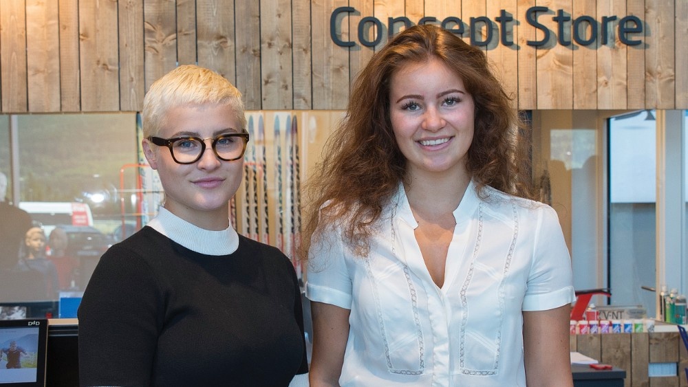 Nu ty phu tre nhat the gioi anh 4