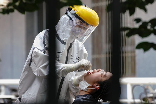 lan song Covid-19 thu hai anh 1