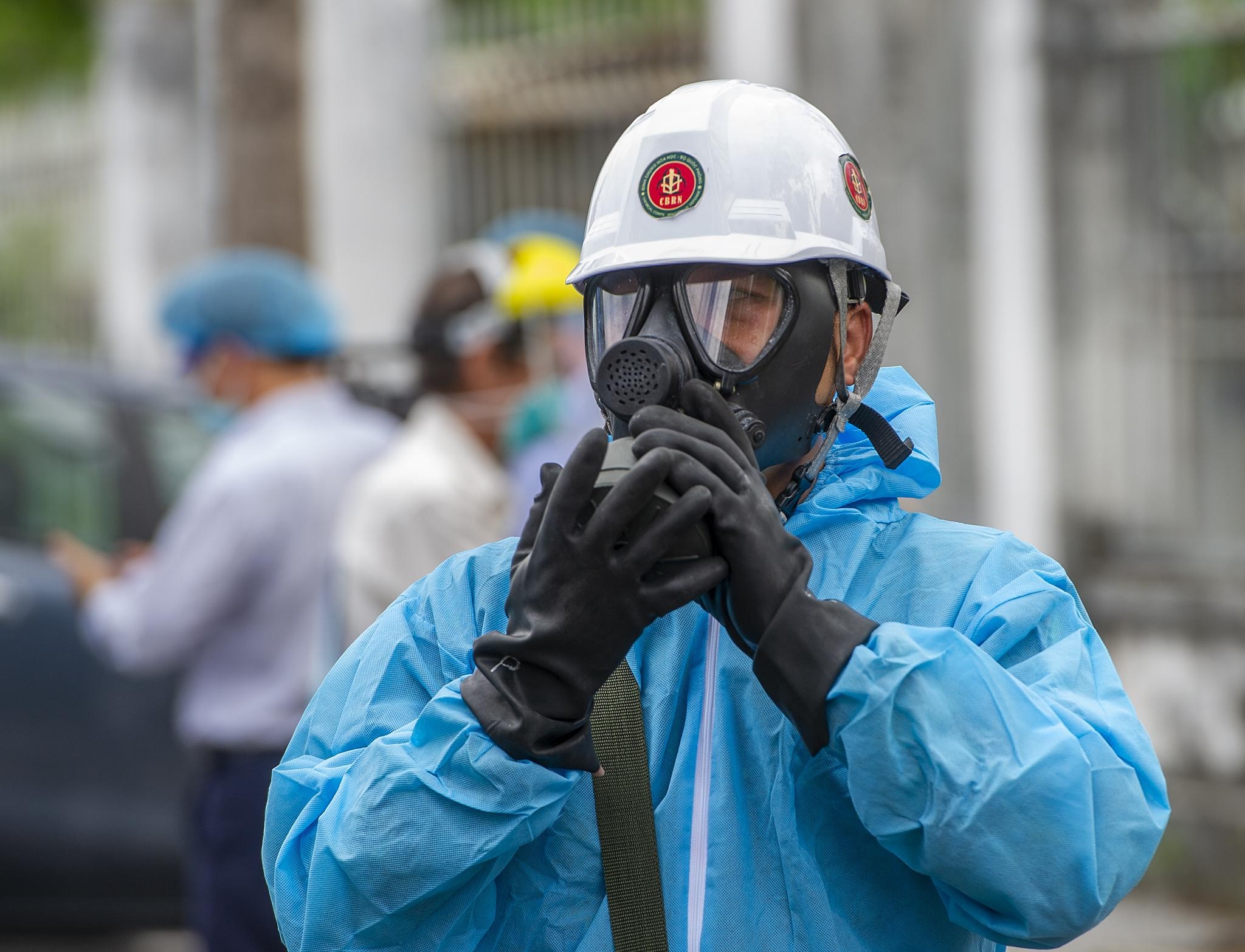 Them 16 ca mac Covid-19 trong nuoc va 4 nguoi nhap canh hinh anh