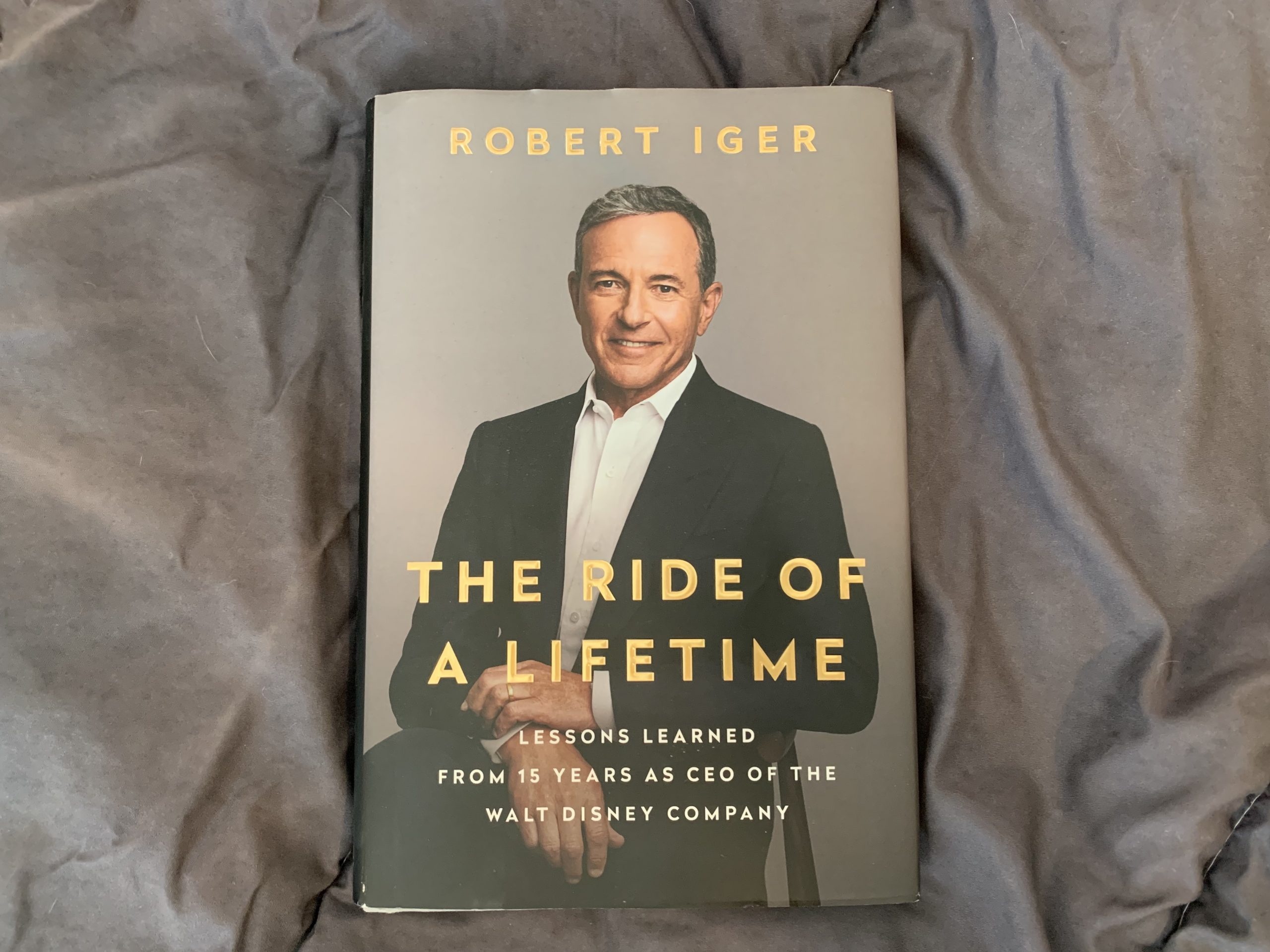 3 cuon sach kinh doanh duoc Bill Gates yeu thich hinh anh