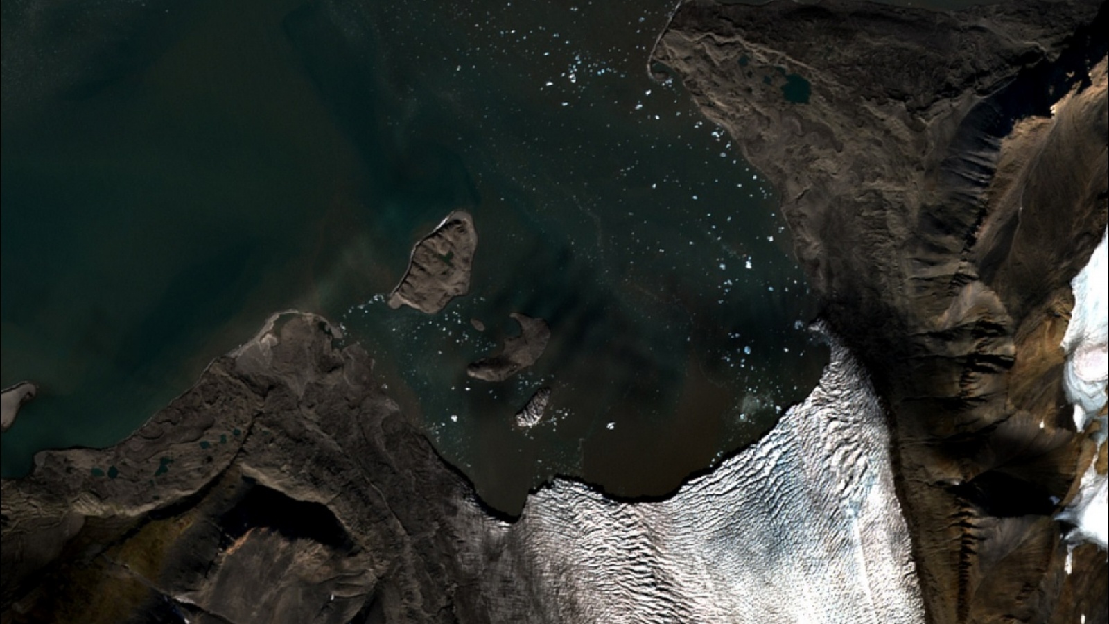 phat hien hon dao moi anh 2