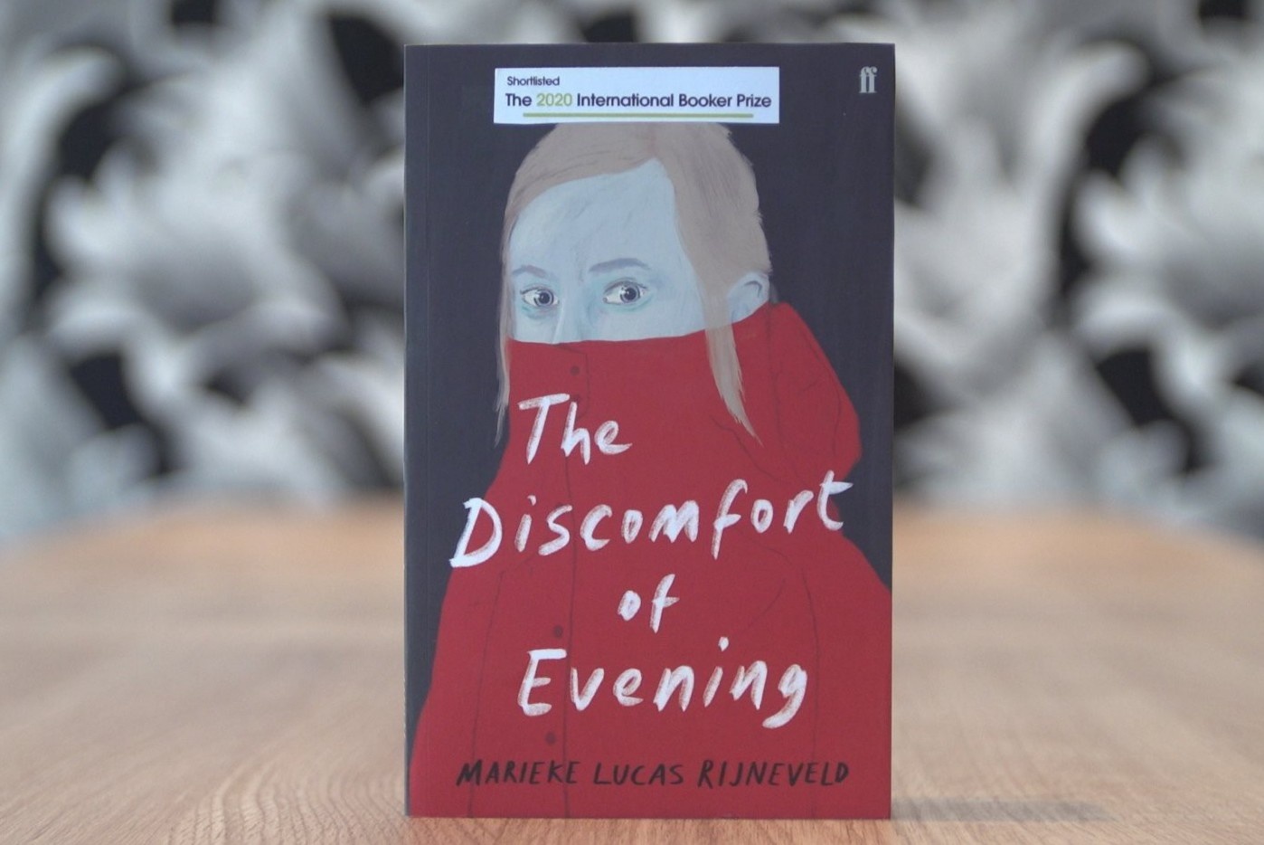 Sach ve noi buon cua nha van 29 tuoi hinh anh