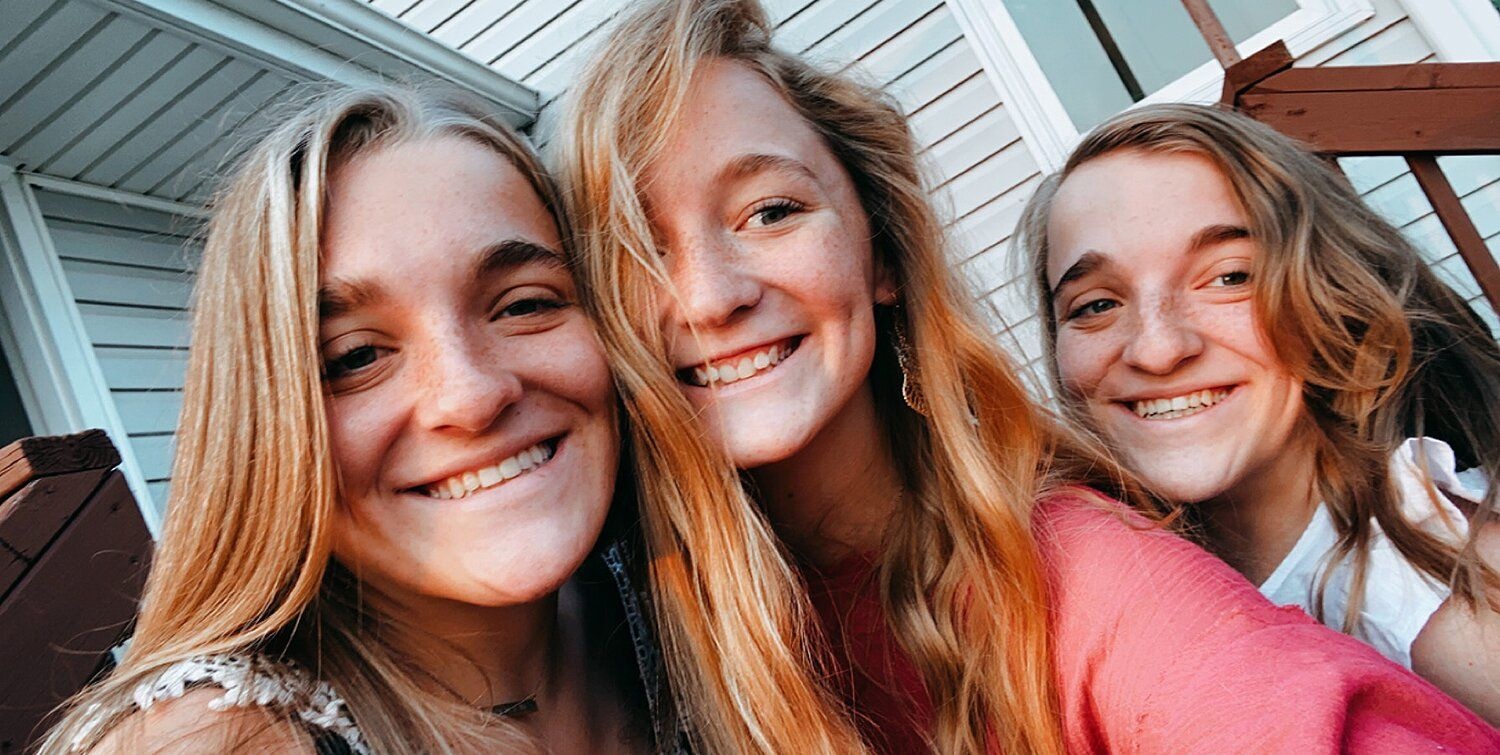 phẫu thuật tách rời cặp song sinh dính liền ảnh 1 phau thuat tach roi cap song sinh dinh lien anh 1