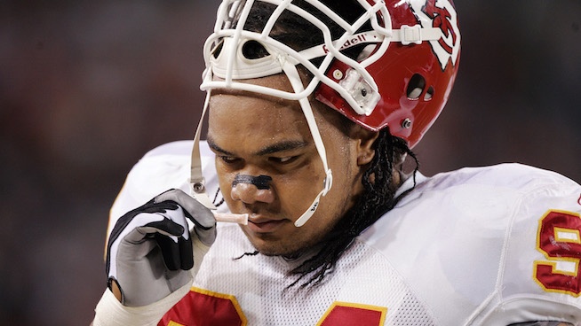 Hop chat giup nguoi bi ngat tinh lai trong tuc khac hinh anh