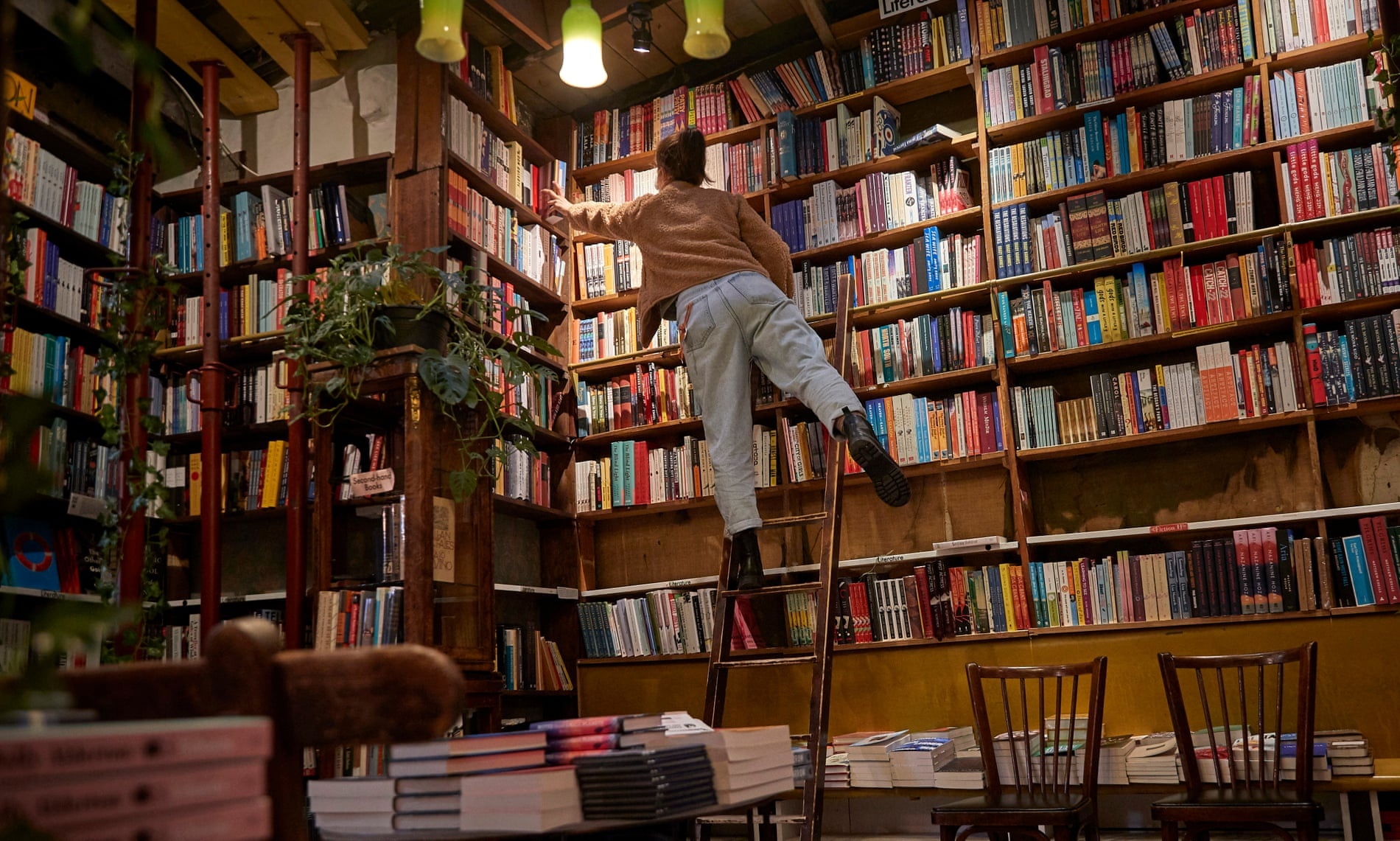 hieu sach ton tai hon mot the ky tai Phap anh 1