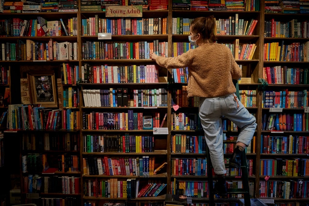 hieu sach ton tai hon mot the ky tai Phap anh 3