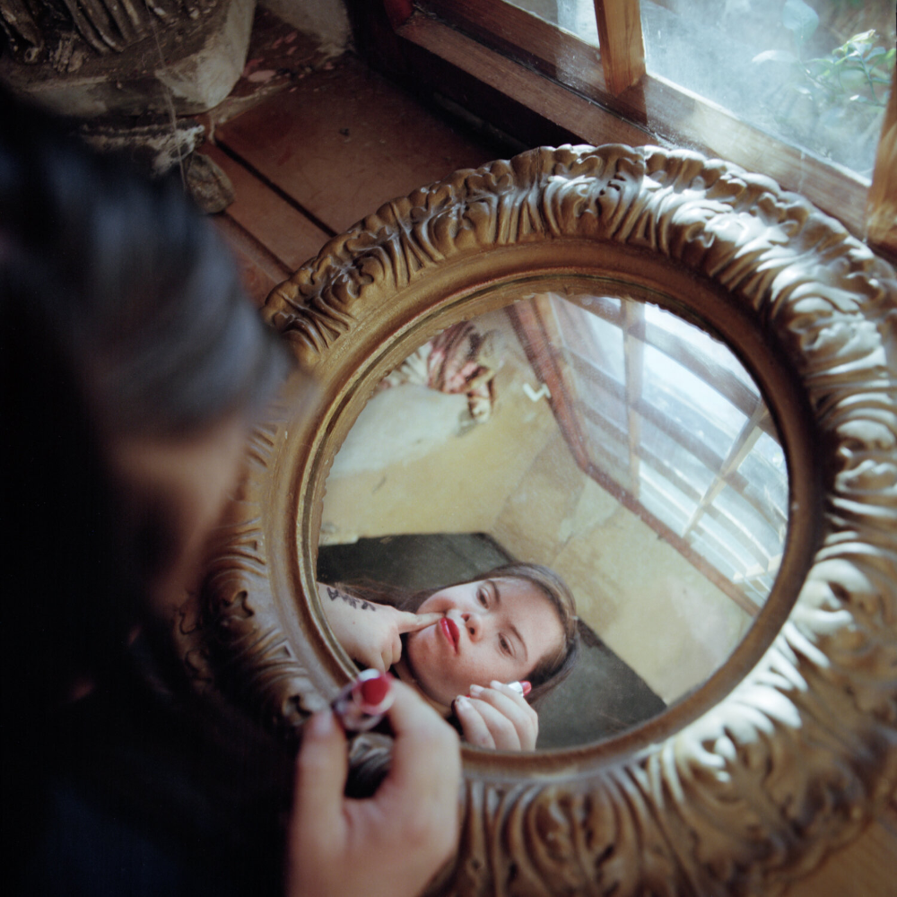 nguoi mac chung Down anh 13