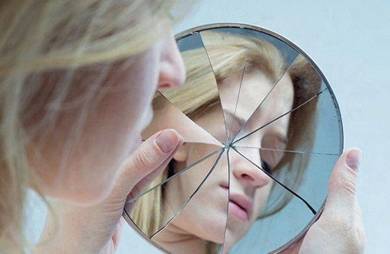 phát hiện người bị tâm thần  ảnh 1 phat hien nguoi bi tam than anh 1