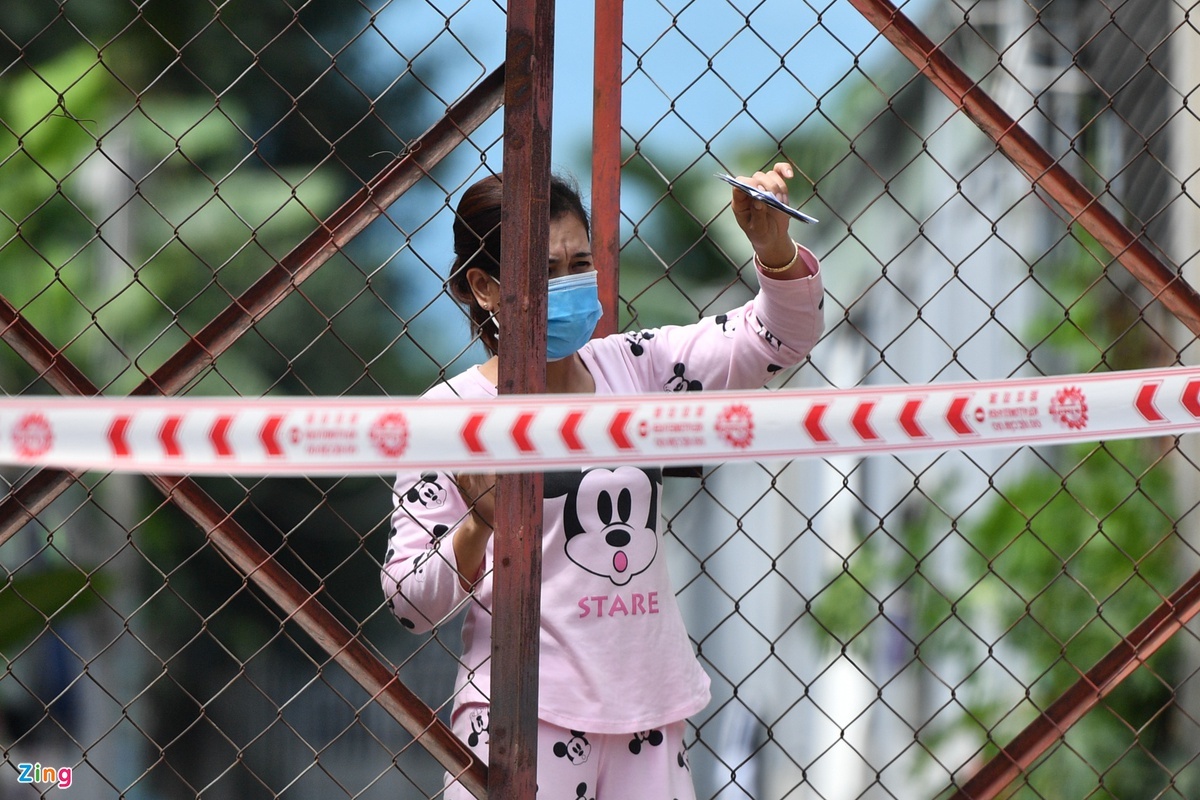 lay nhiem Covid-19 anh 1