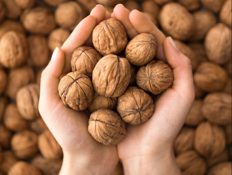 thuc pham giup giu am co the anh 6