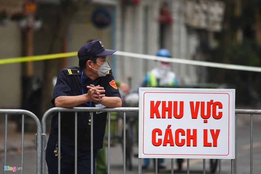 ca mac Covid-19 trong cong dong anh 1