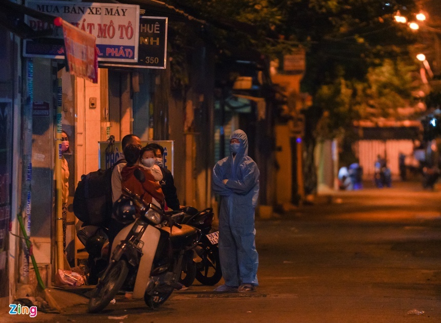 TP.HCM tìm người tiếp xúc công chứng viên ở Hà Nội ảnh 1 TP.HCM tim nguoi tiep xuc cong chung vien o Ha Noi anh 1