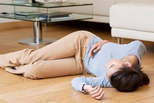 Thu pham khien nguoi phu nu 36 tuoi bi dot quy hinh anh