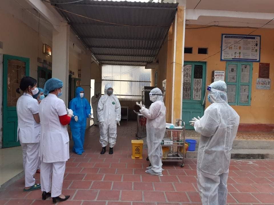 Nữ bác sĩ đầu tiên điều trị Covid-19 ảnh 2 Nu bac si dau tien dieu tri Covid-19 anh 2