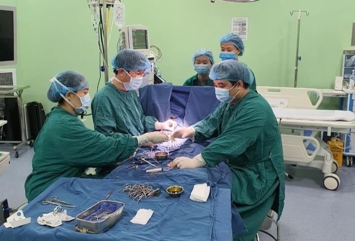 be trai bi suy than giai doan cuoi anh 2