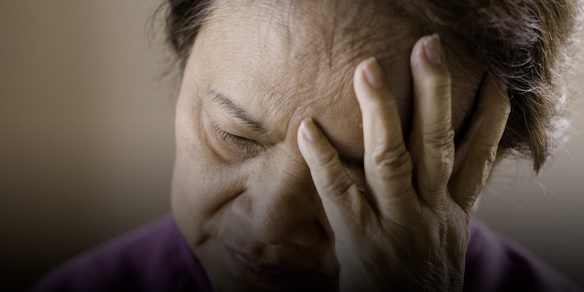 tram cam o tuoi trung nien, anh 1