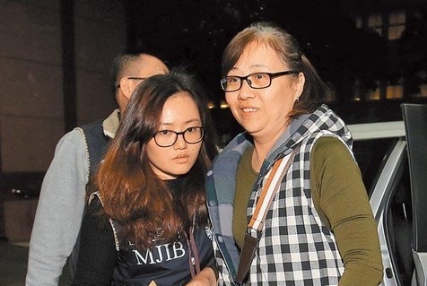 lua hang trieu USD bao hiem anh 2