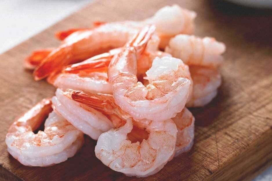 Sai lam khi an tom co the gay di tat thai nhi hinh anh