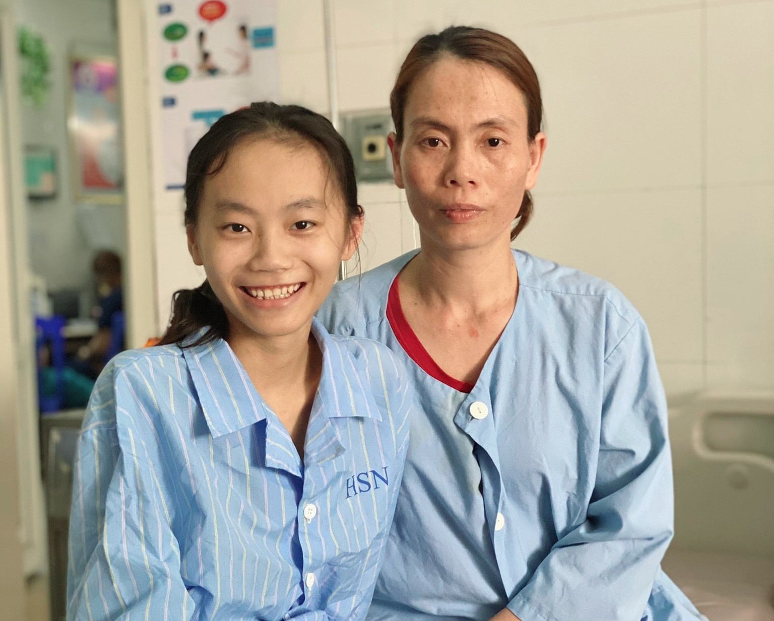 be gai bi bon chua nuoc de bep anh 1