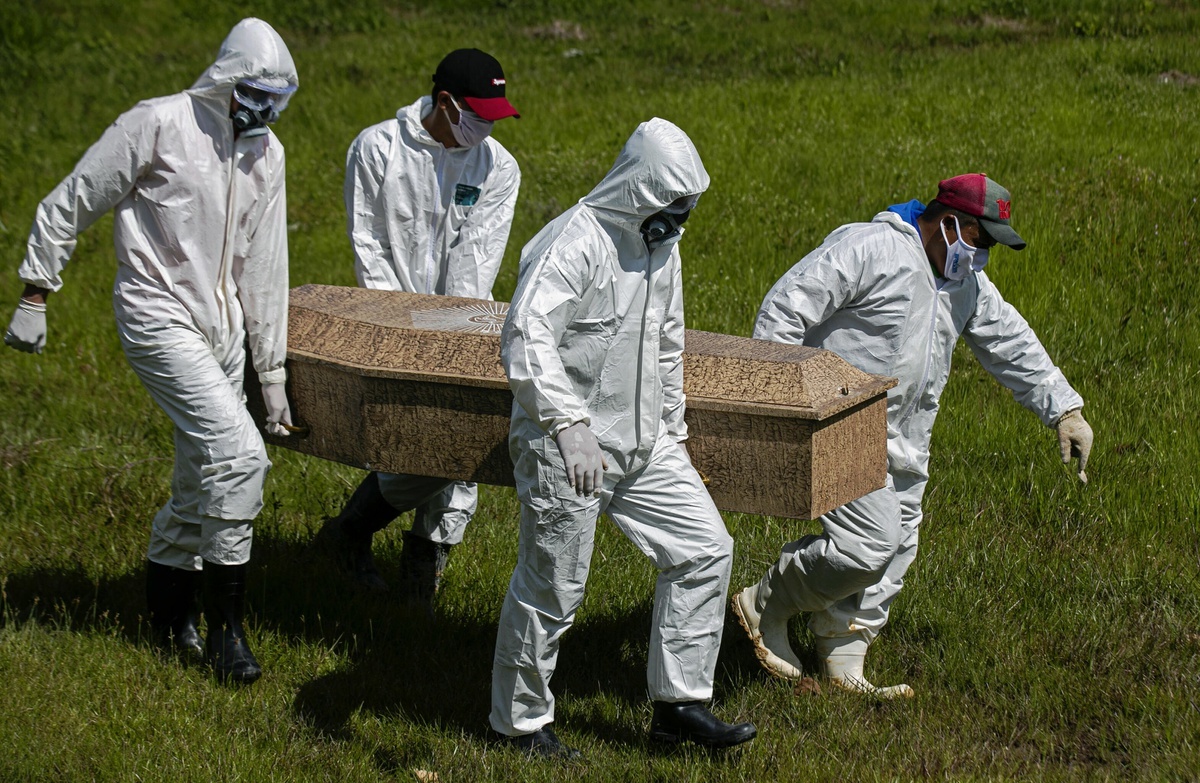 Bien chung dang lo ngai tren toan cau anh 7