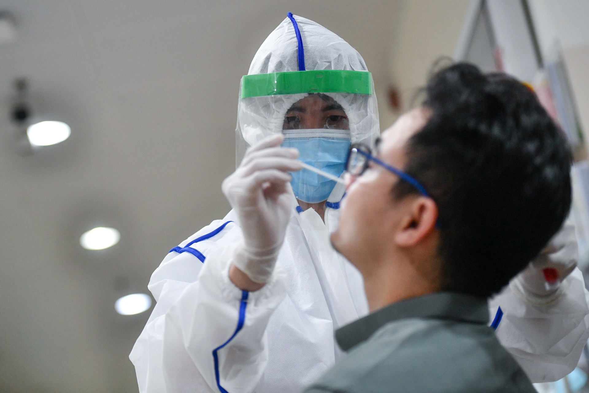 Them 37 ca mac Covid-19 hinh anh