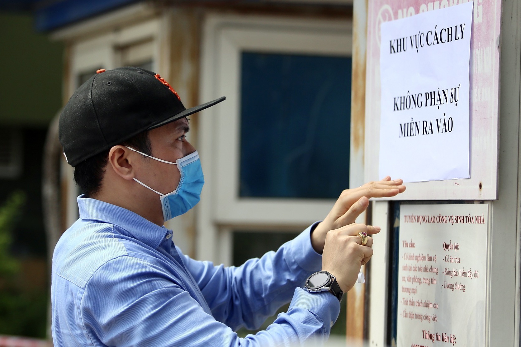 Them 2 F1 o Ha Noi duong tinh voi nCoV hinh anh