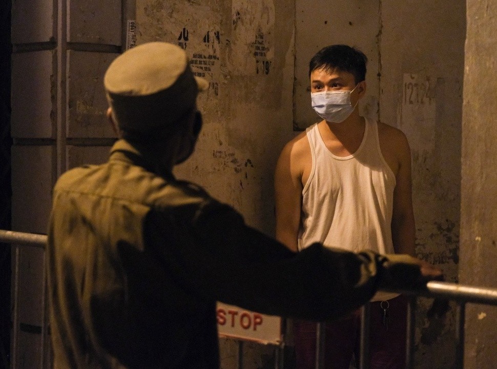 Them 3 F1 cua cuu giam doc Hacinco nhiem nCoV hinh anh