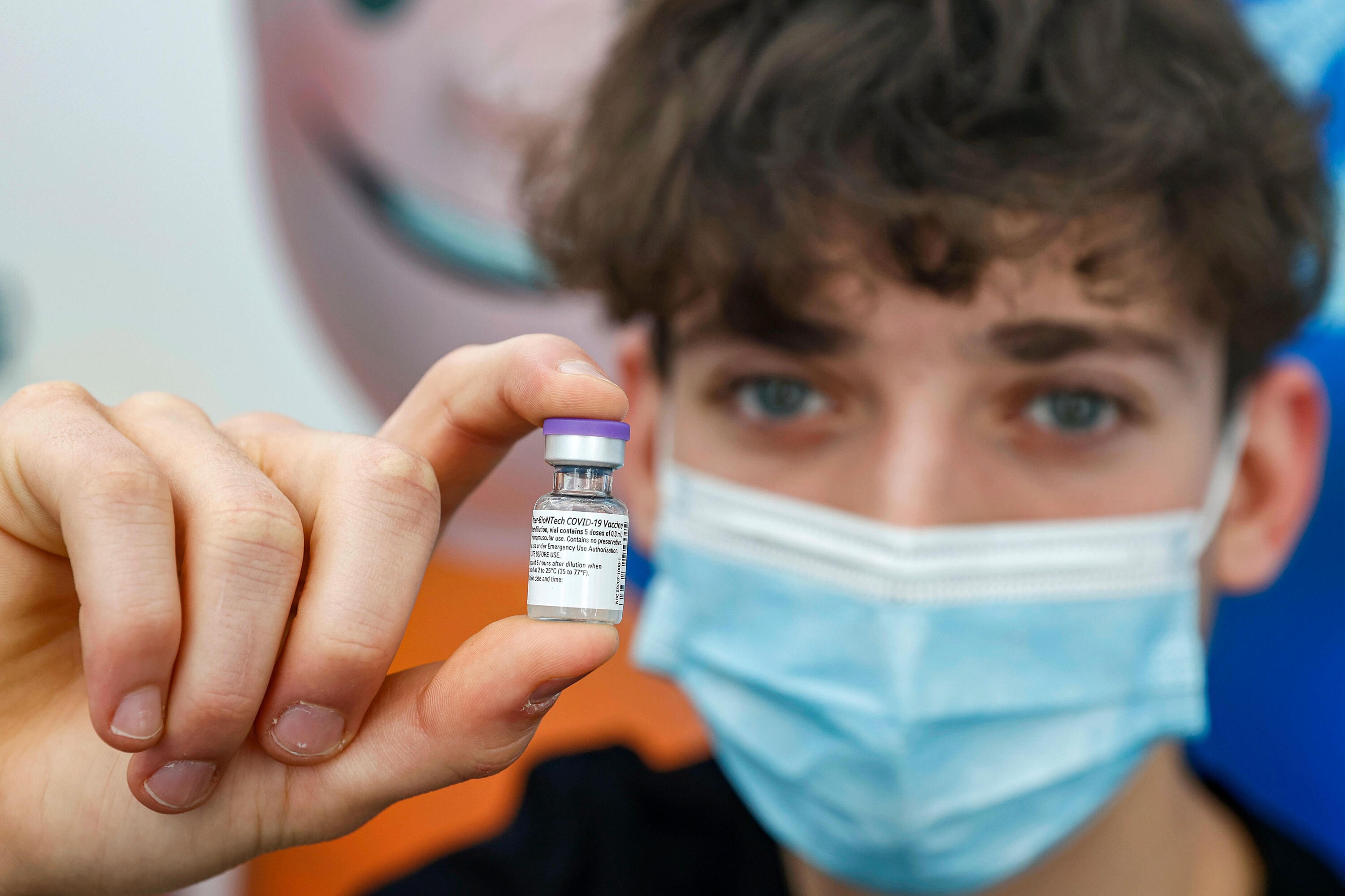 Tác dụng phụ khi tiêm vaccine Pfizer ảnh 2 Tac dung phu khi tiem vaccine Pfizer anh 2