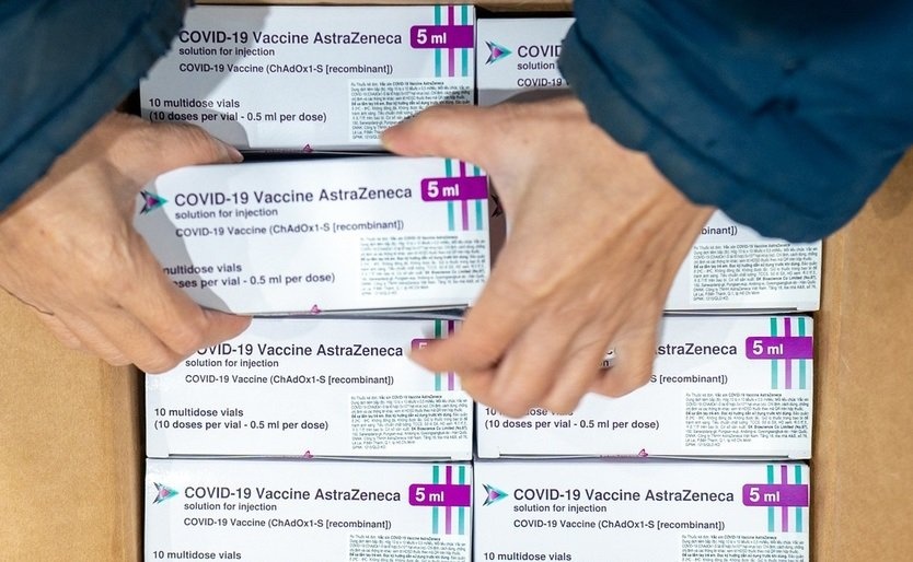 Them 580.000 lieu vaccine Covid-19 cua AstraZeneca ve Viet Nam hinh anh