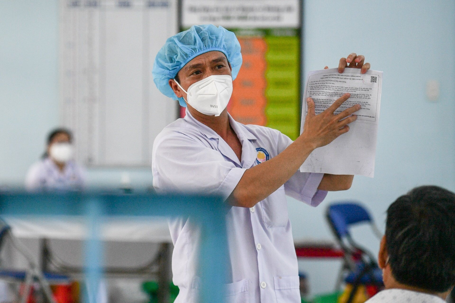 Chon nguoi tiem thu nghiem vaccine Covivac giai doan 2 hinh anh