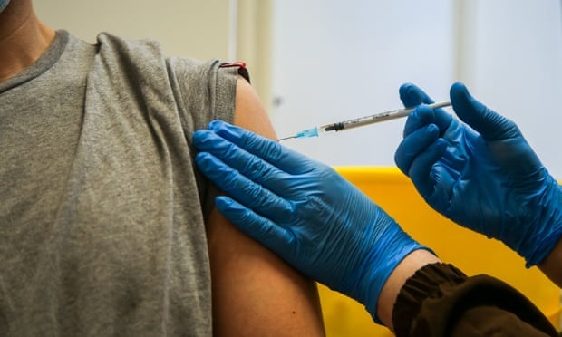 Phu nu mang thai o TP.HCM co duoc uu tien tiem vaccine Covid-19 mui 2? hinh anh