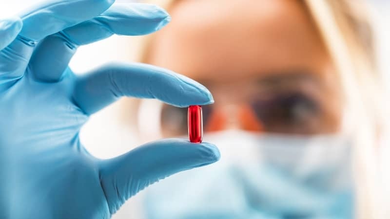 Chuyen gia o Israel tuyen bo co thuoc chua khoi Covid-19 sau vai ngay hinh anh