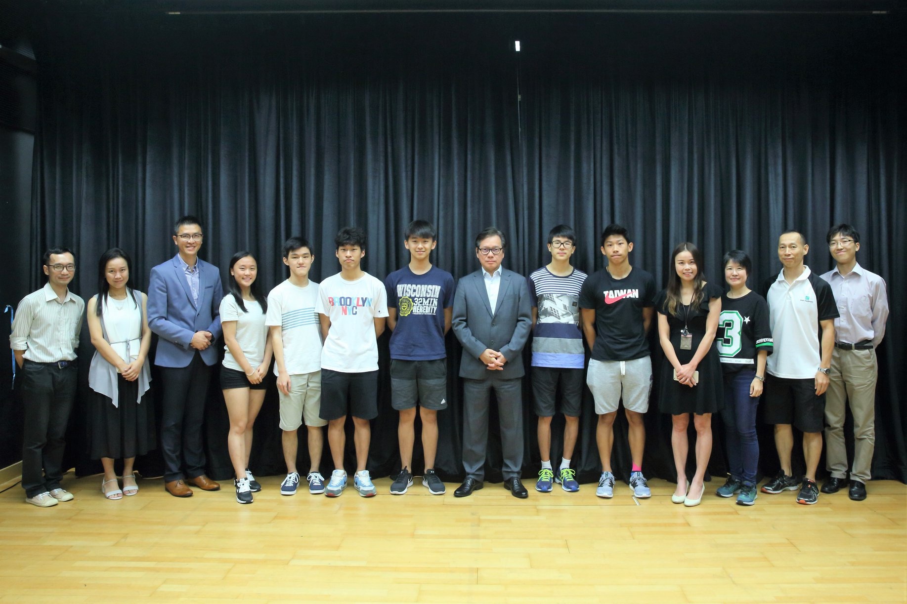 Ngoi truong luyen than dong anh 13