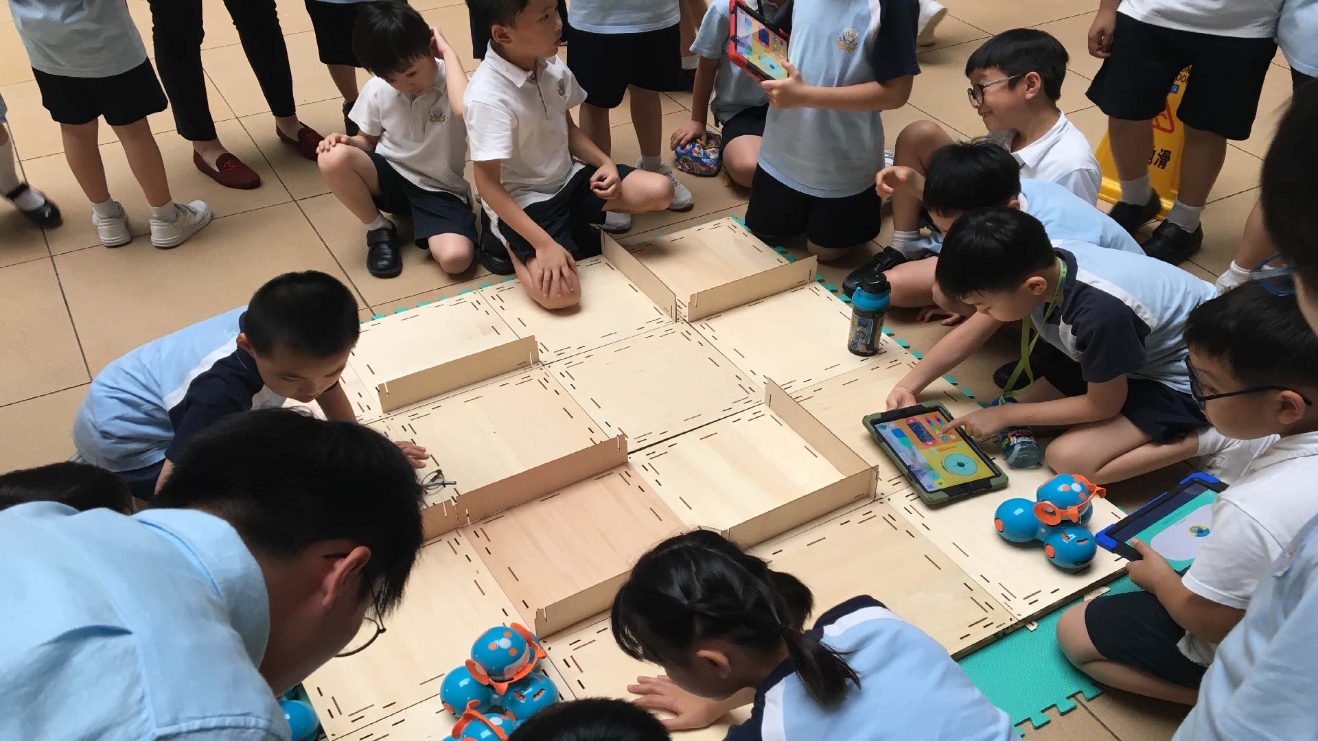 Ngoi truong luyen than dong anh 14