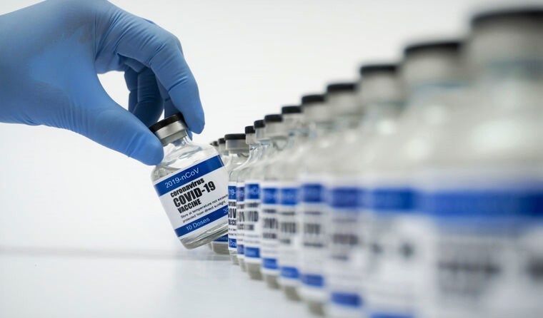 Nguoi dan ong o My khong co khang the sau tiem 4 mui vaccine Covid-19 hinh anh