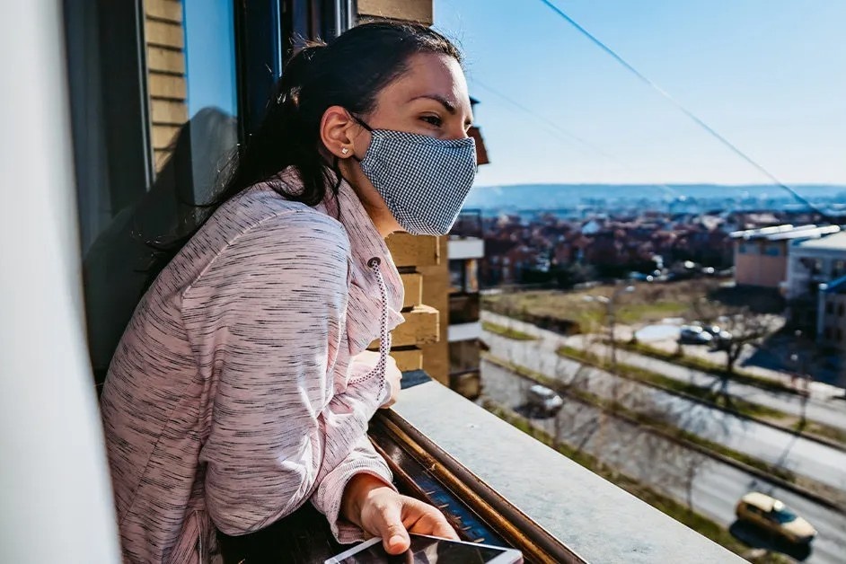 Noi lo cua nguoi tiem 3-4 mui vaccine Covid-19 van khong du khang the hinh anh