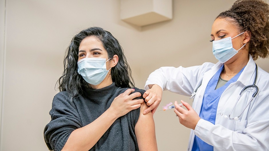 Trieu chung nhiem Omciron anh 2