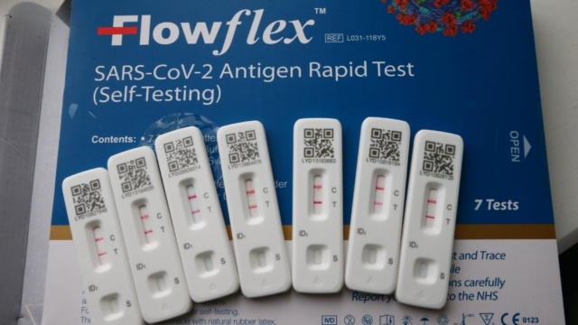 Tai mac Covid-19 anh 2