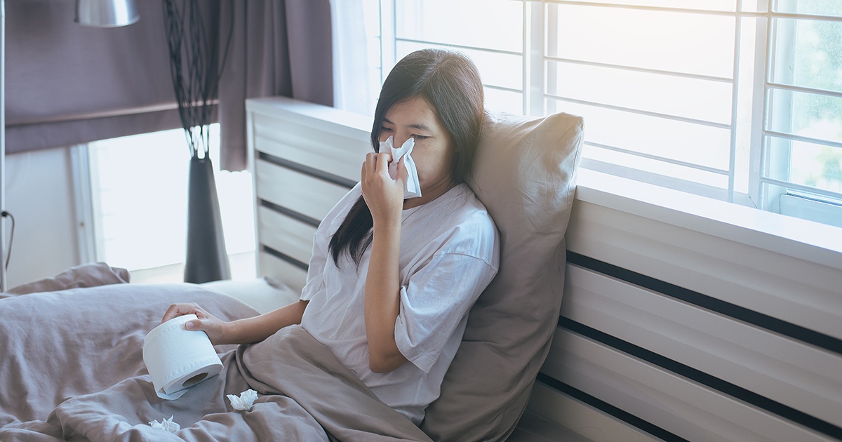 Cach de khong lay nhiem nCoV khi song cung nha voi F0 hinh anh